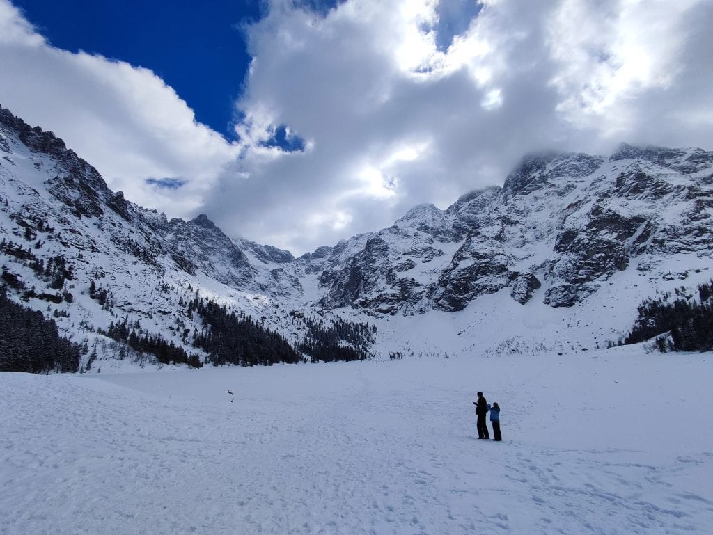 Morskie Oko zimą.