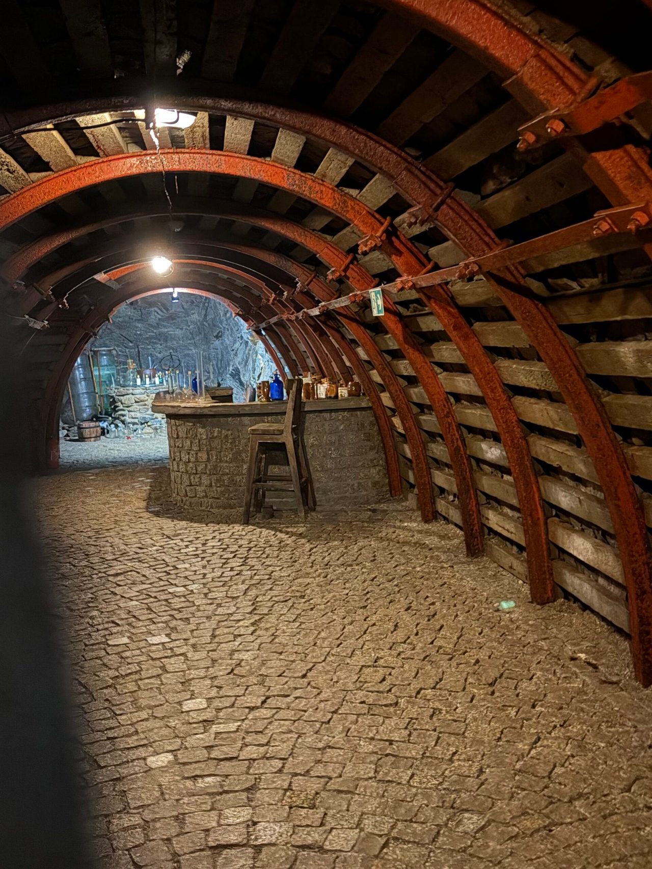 Podziemny bar w Kopalni Liczyrzepa